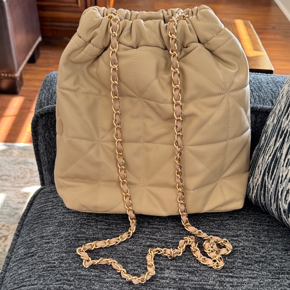 Target Handbags - Target Tan Quilted Shoulder Bag with Chain Strap